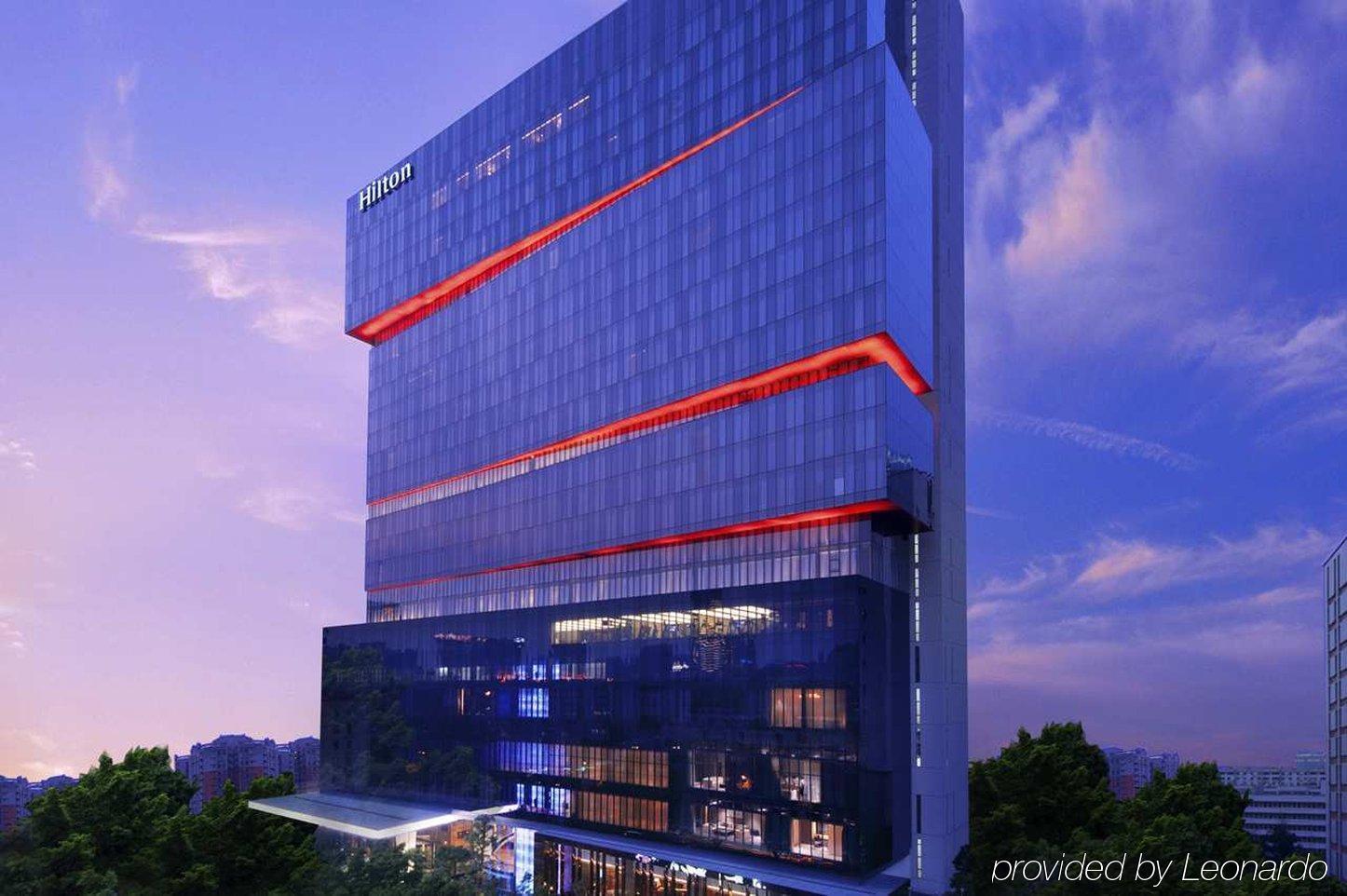 Hilton Guangzhou Tianhe - Free Shuttle Bus And Registration Counter Available During Canton Fair Period Bagian luar foto The hotel in 2016
